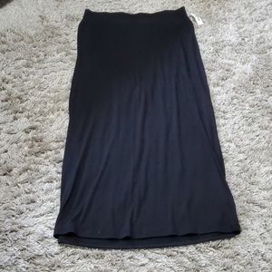 NWT Old navy black maxi skirt